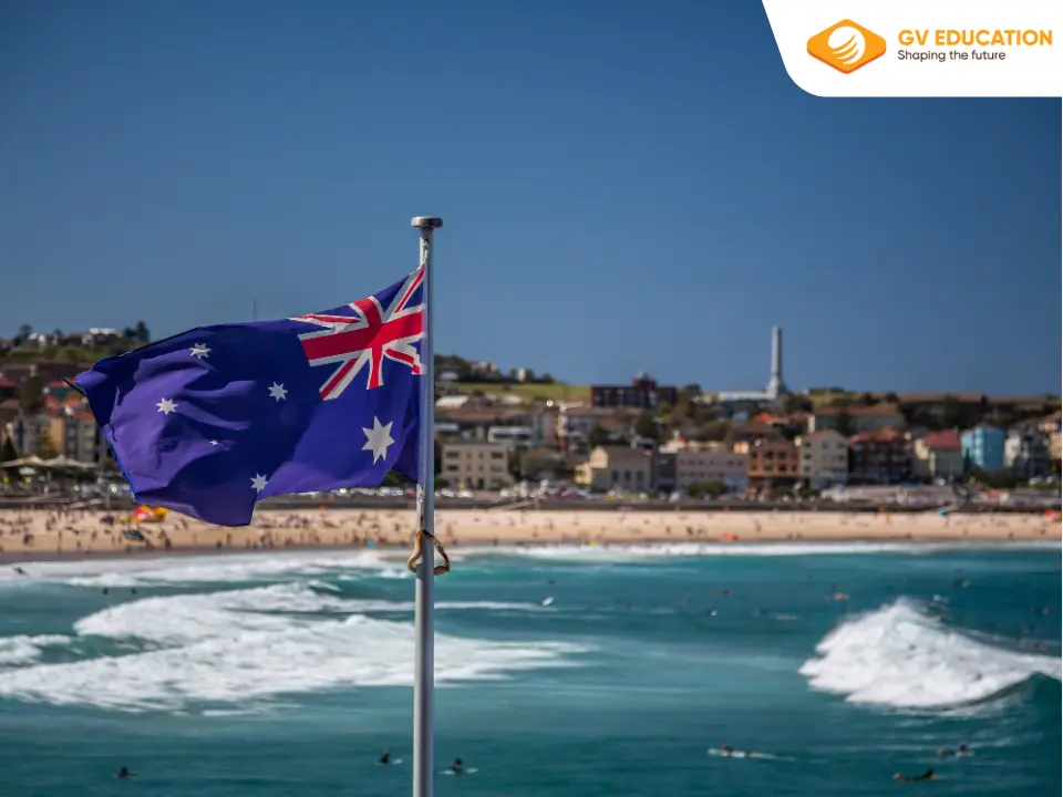 Thả mình vào bãi biển đẹp nhất nước Úc mang tên Bondi 